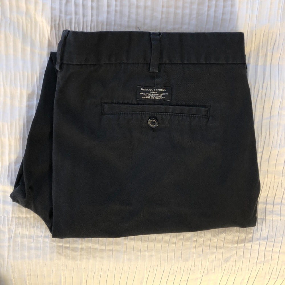 Black Aiden Slim Fit Chino by Banana Republic